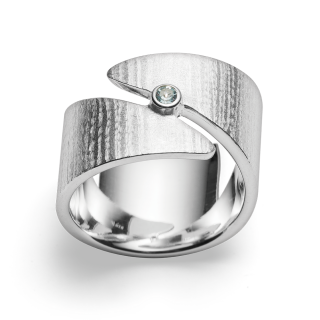 925/- Ring, rho. matt./Gebüstet, Blau Topas 0,12ct