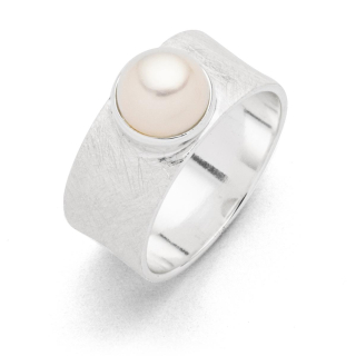 Ring Betty